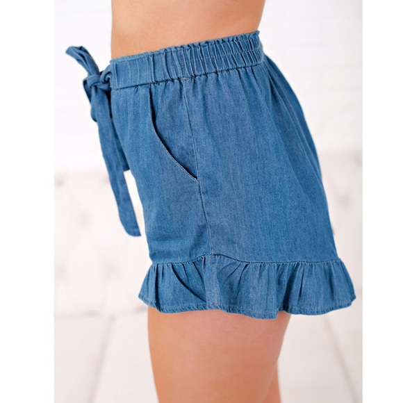 New Denim Ruffle Tie Front Shorts - Picture 3 of 3